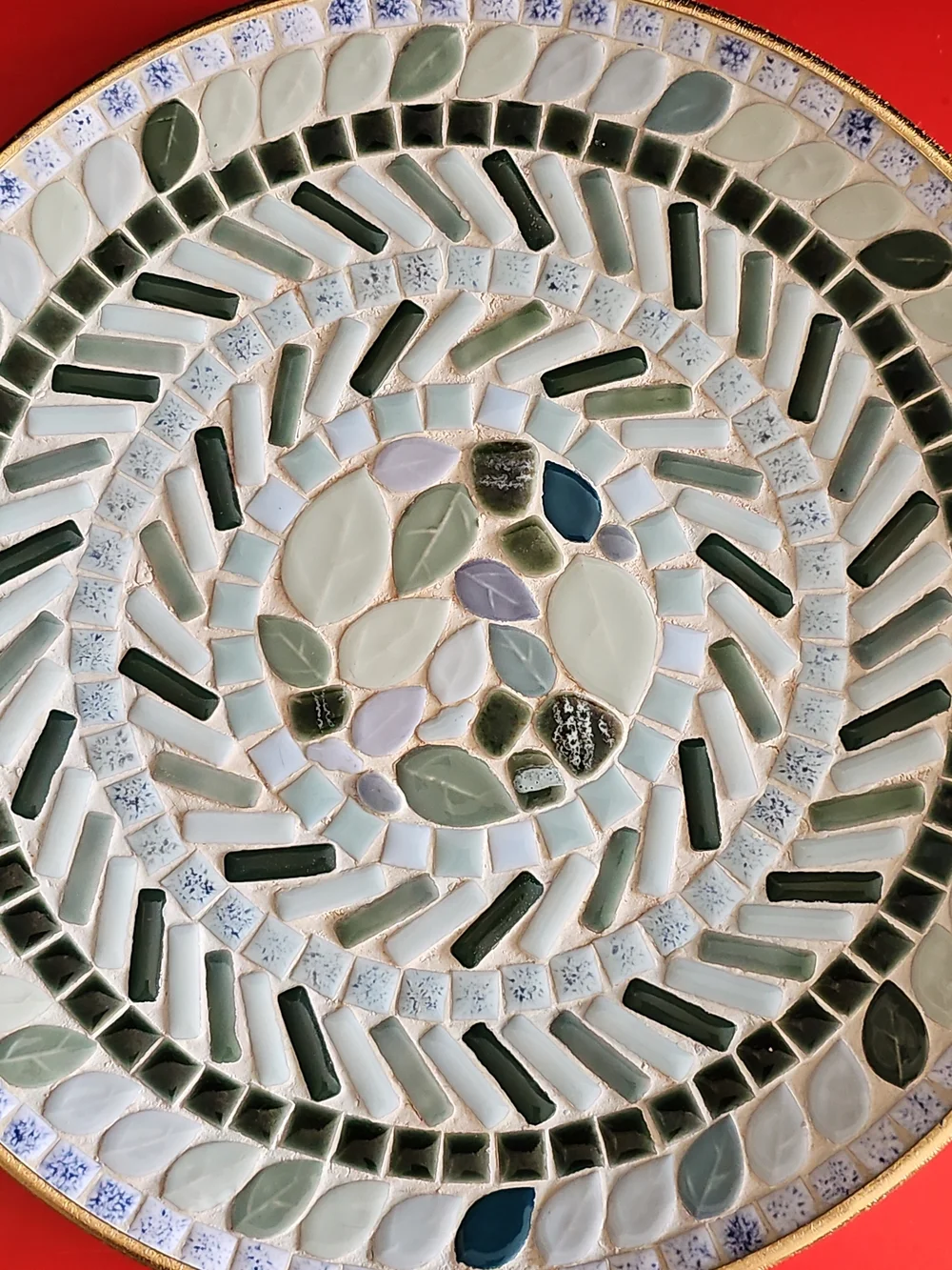 Handcrafted Green And Gold Mosaic Decorative Wall Plate / Platter 11.5
